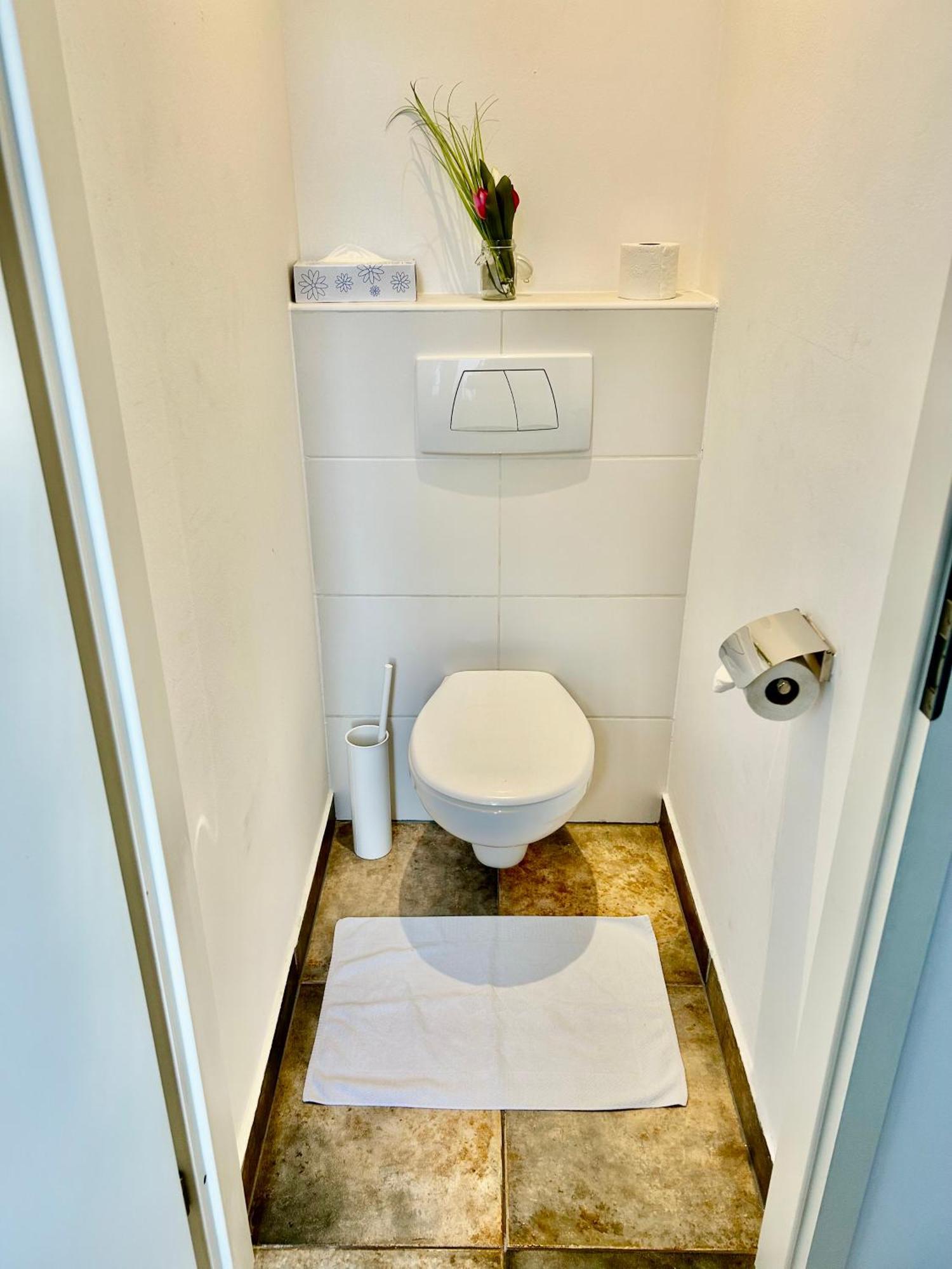 Schoene, Helle Wohnung In Stadtnaehe 비엔나 외부 사진